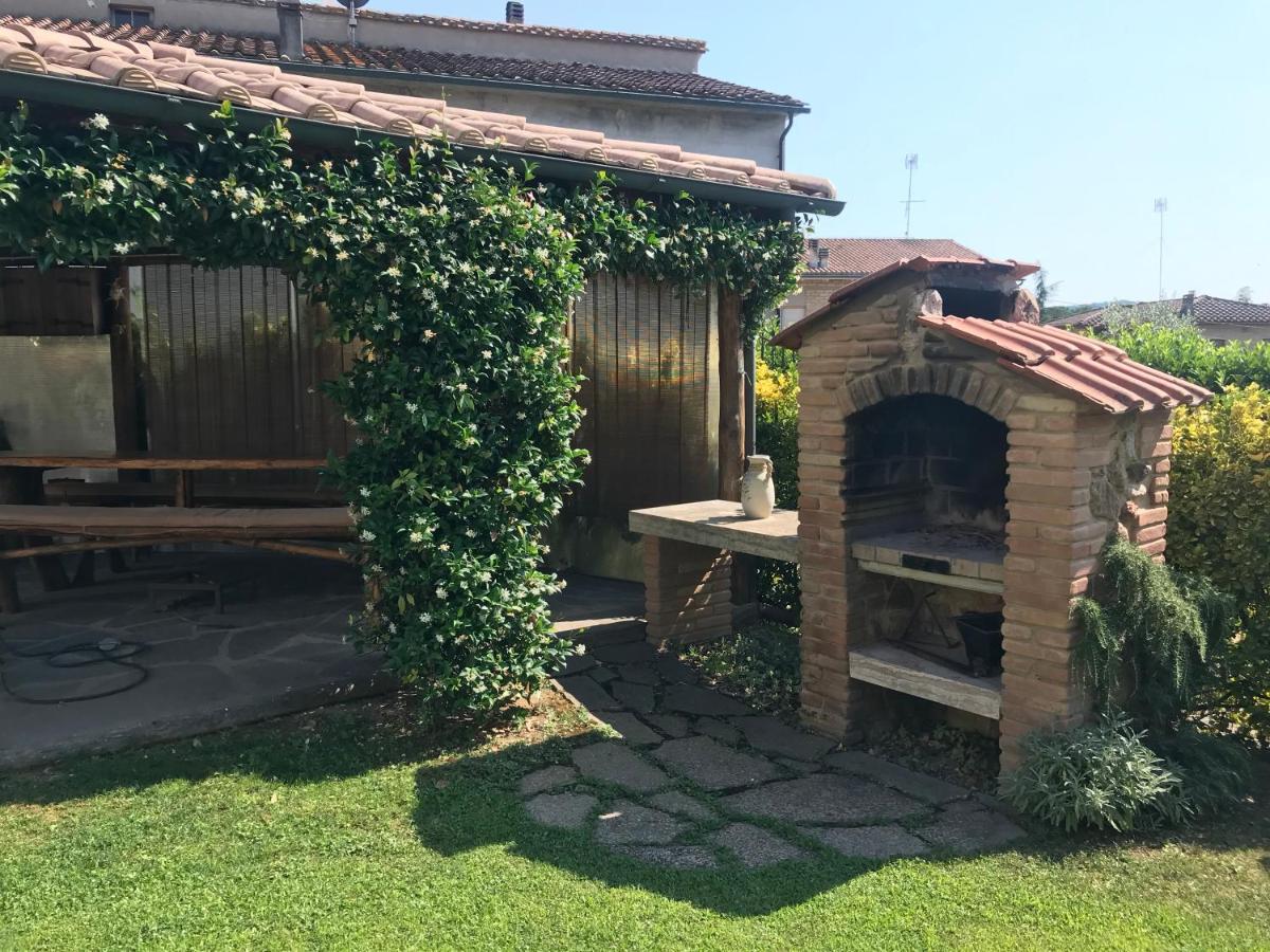 Apartamento Casa Dani Con Piscina Privata Monticiano Exterior foto